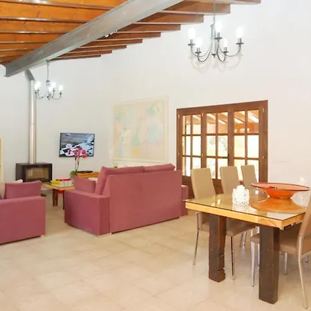 Mariposa Villa