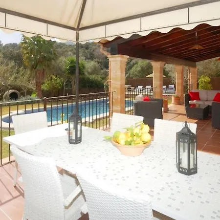 Mariposa Villa *
